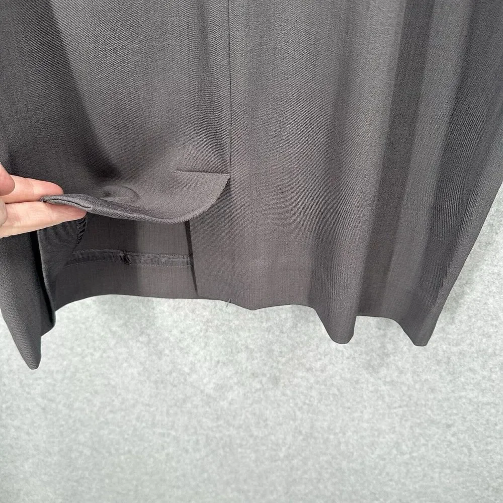 MM LaFleur The Nisa Dress Size 10 Gray Pencil Sheath Knee Length Capsule‎ Career